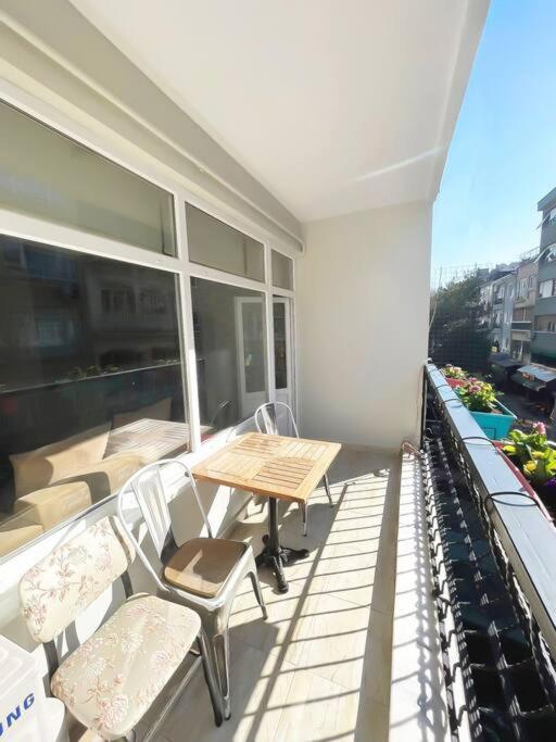 Apartamento House In The Center Of Kadikoy Estambul Exterior foto