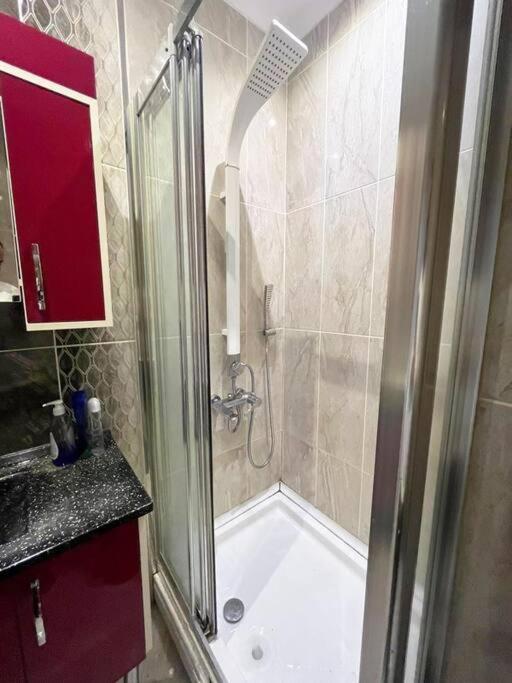 Apartamento House In The Center Of Kadikoy Estambul Exterior foto
